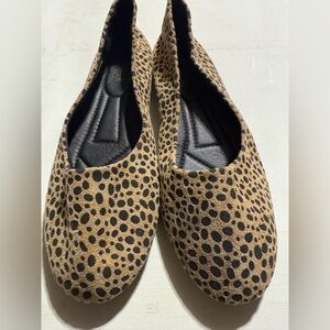 Chic Leopard Print Women's Loafers